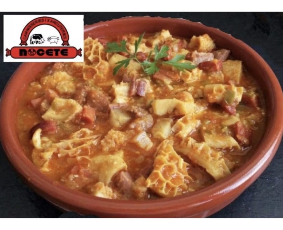 TRIPA AMB CAP I POTA A LA CATALANA "CALLOS" 500 GRMS. Aprox.